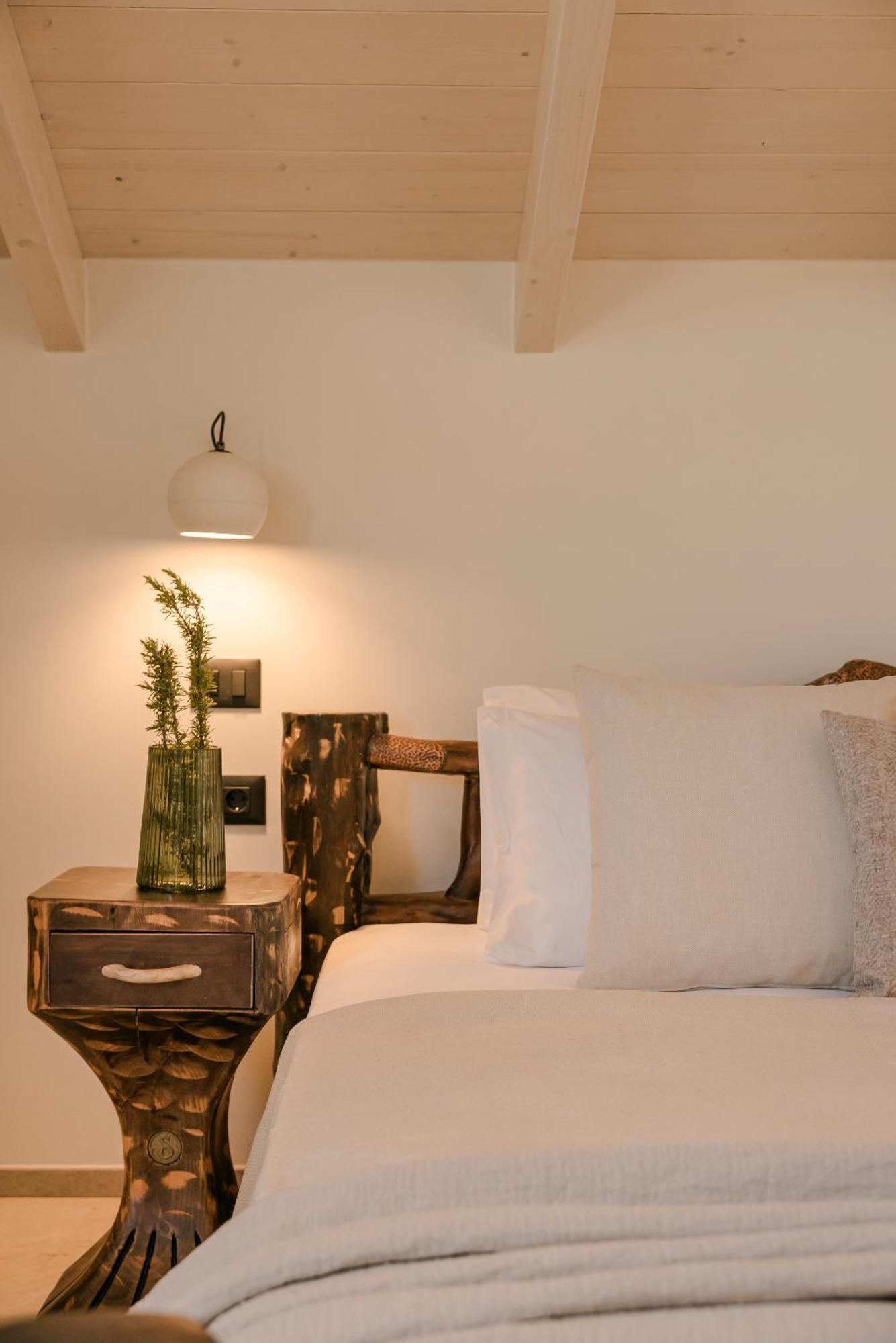 Hilaritas Luxury Suites Sea View, Private Pool & Jacuzzi Paradise Ratzaklion Ngoại thất bức ảnh