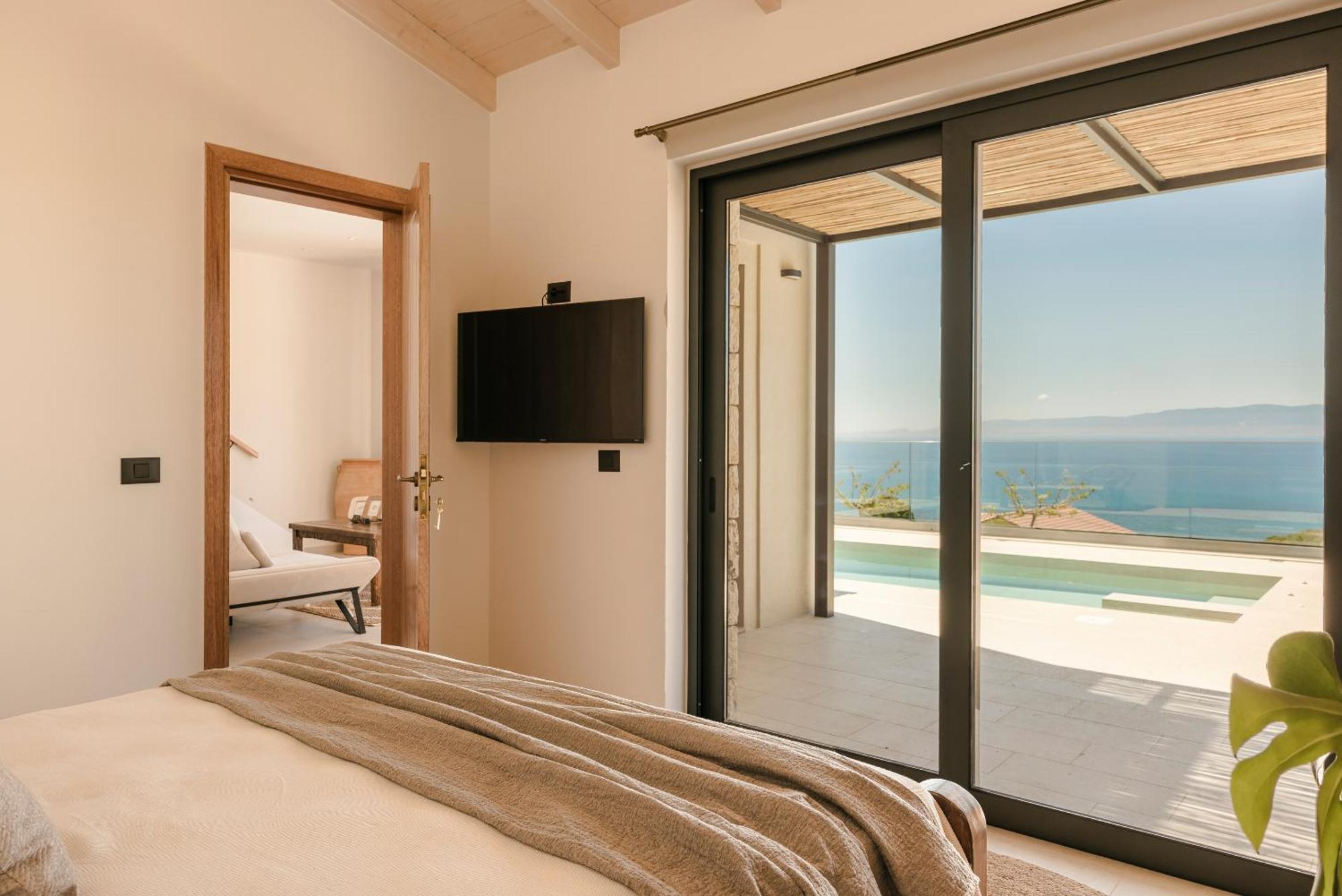 Hilaritas Luxury Suites Sea View, Private Pool & Jacuzzi Paradise Ratzaklion Ngoại thất bức ảnh