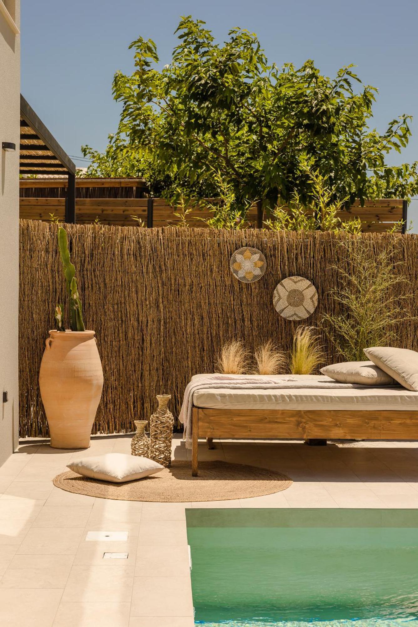 Hilaritas Luxury Suites Sea View, Private Pool & Jacuzzi Paradise Ratzaklion Ngoại thất bức ảnh