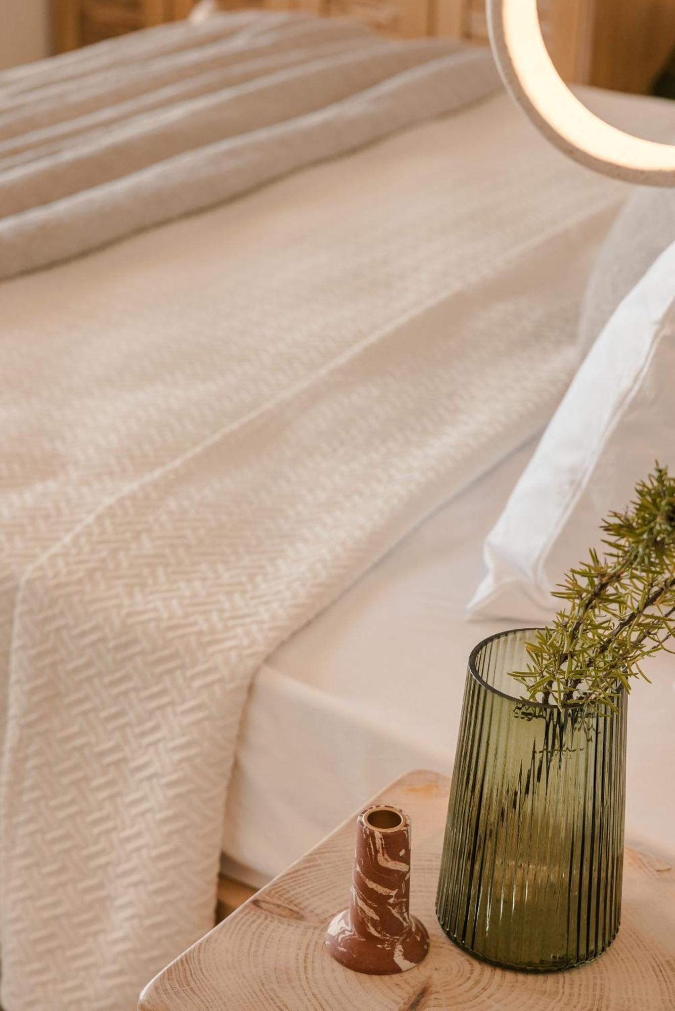 Hilaritas Luxury Suites Sea View, Private Pool & Jacuzzi Paradise Ratzaklion Ngoại thất bức ảnh