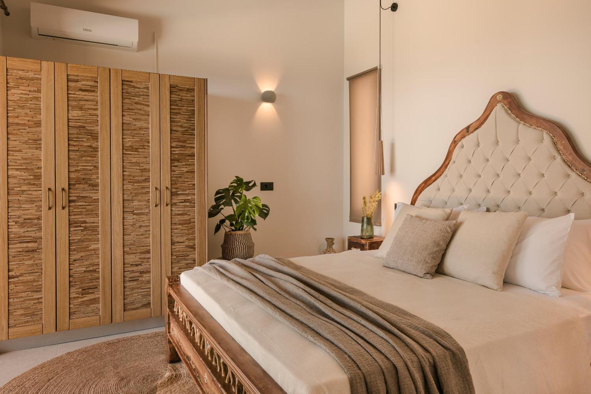 Hilaritas Luxury Suites Sea View, Private Pool & Jacuzzi Paradise Ratzaklion Ngoại thất bức ảnh