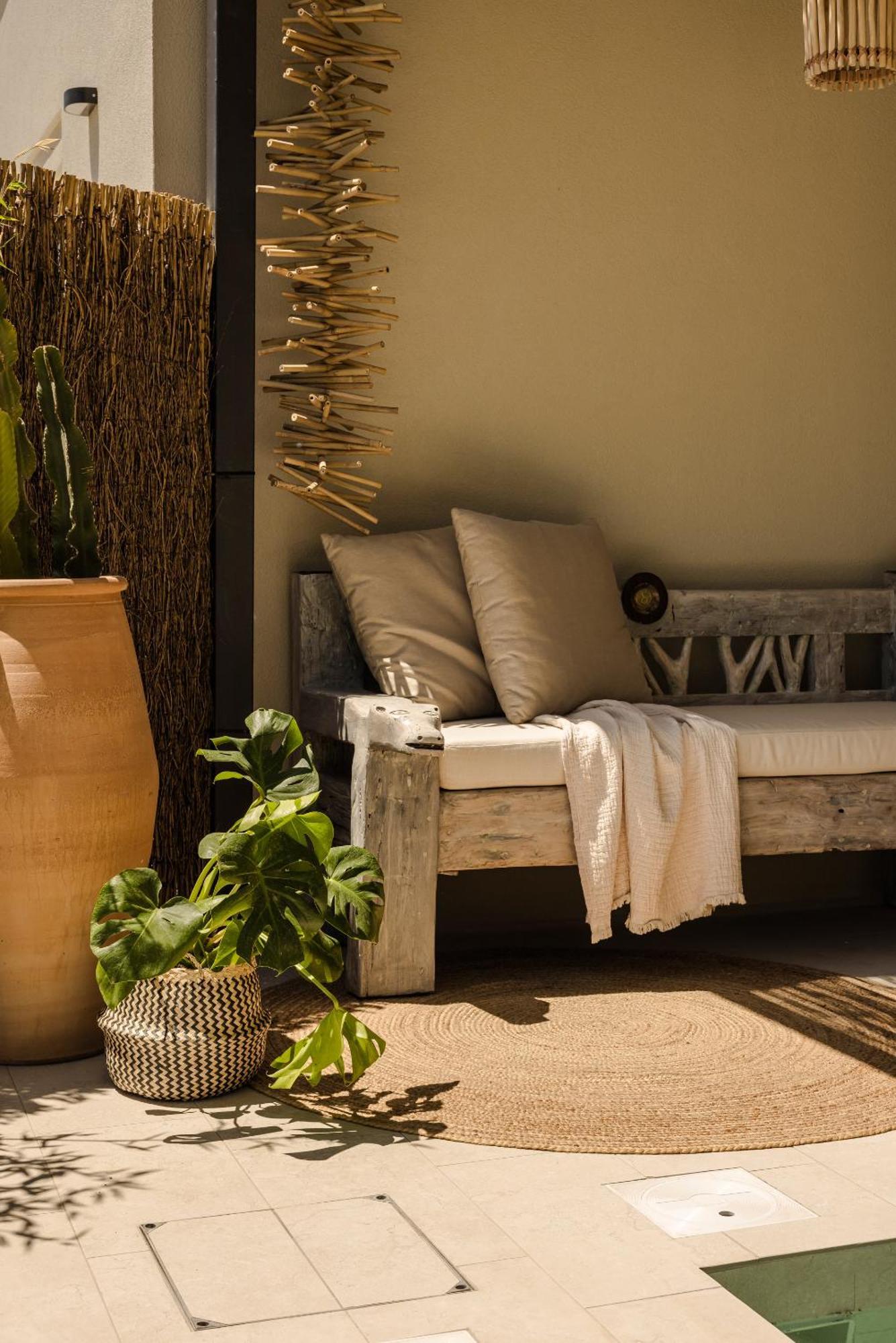 Hilaritas Luxury Suites Sea View, Private Pool & Jacuzzi Paradise Ratzaklion Ngoại thất bức ảnh