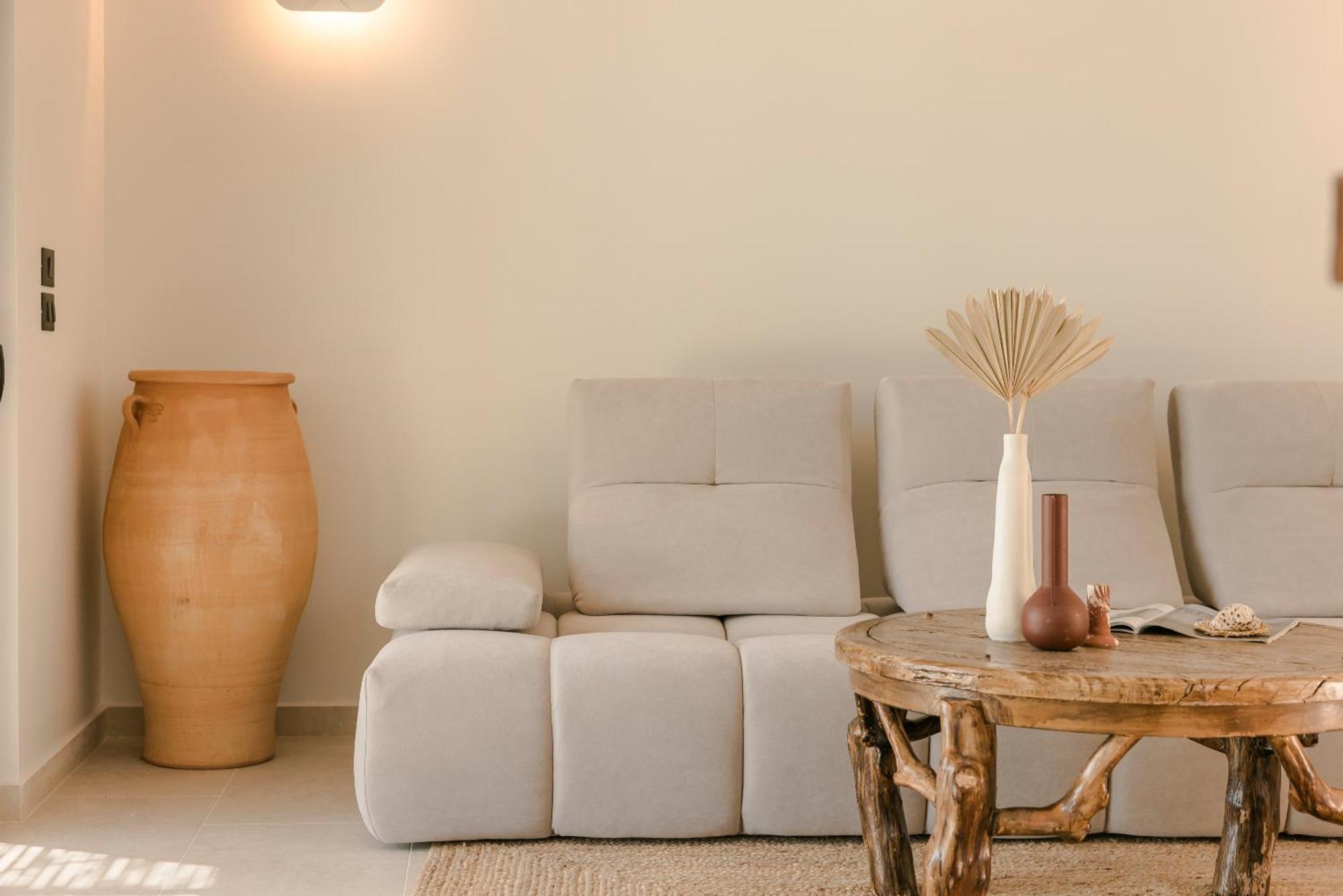 Hilaritas Luxury Suites Sea View, Private Pool & Jacuzzi Paradise Ratzaklion Ngoại thất bức ảnh