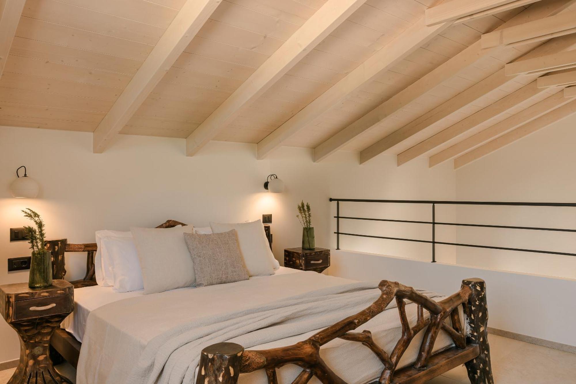 Hilaritas Luxury Suites Sea View, Private Pool & Jacuzzi Paradise Ratzaklion Ngoại thất bức ảnh